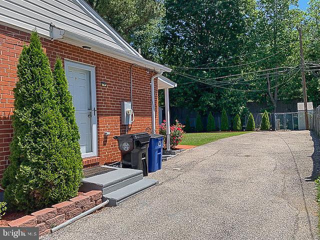 3701 Coronado Road Baltimore, MD 21244 - Photo 6 of 44