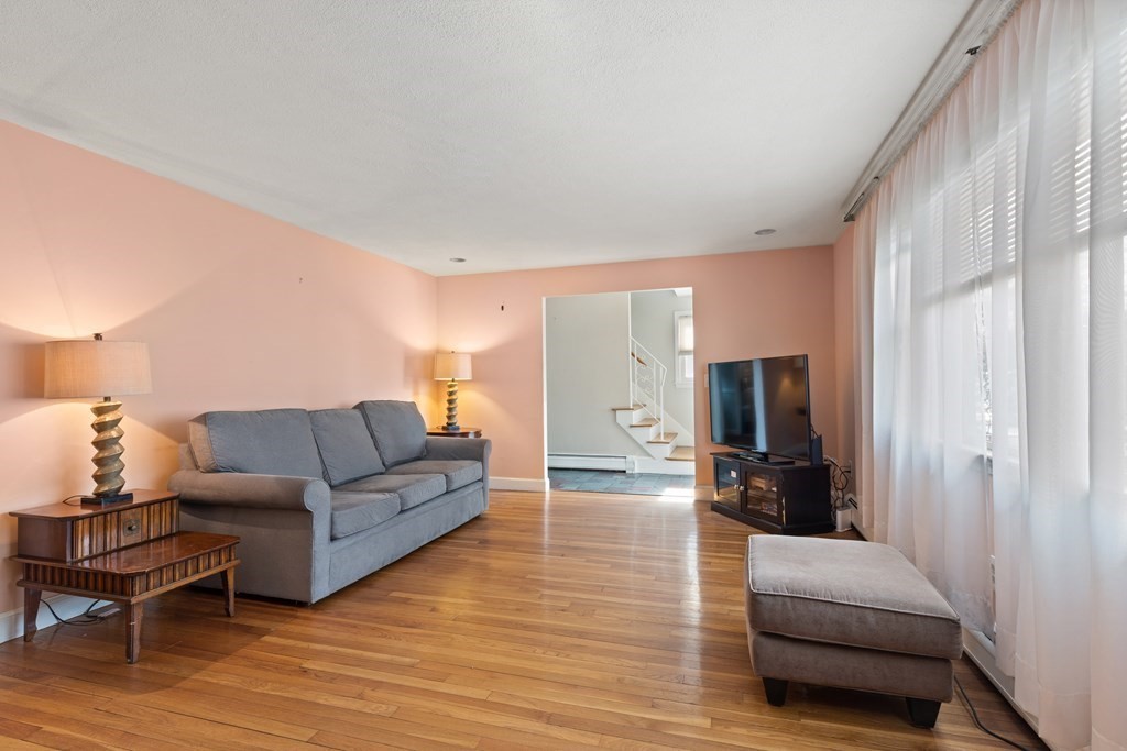 106 Greensboro Road Dedham, MA 02026 - Photo 6 of 27 Gallery Image 6