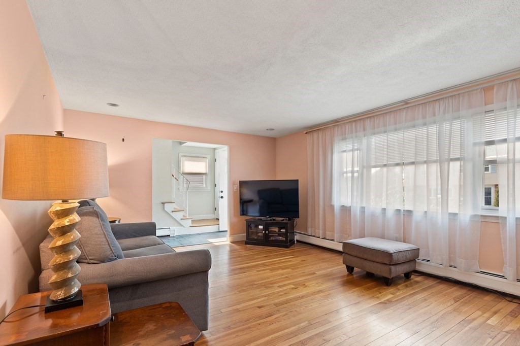 106 Greensboro Road Dedham, MA 02026 - Photo 7 of 27 Gallery Image 7