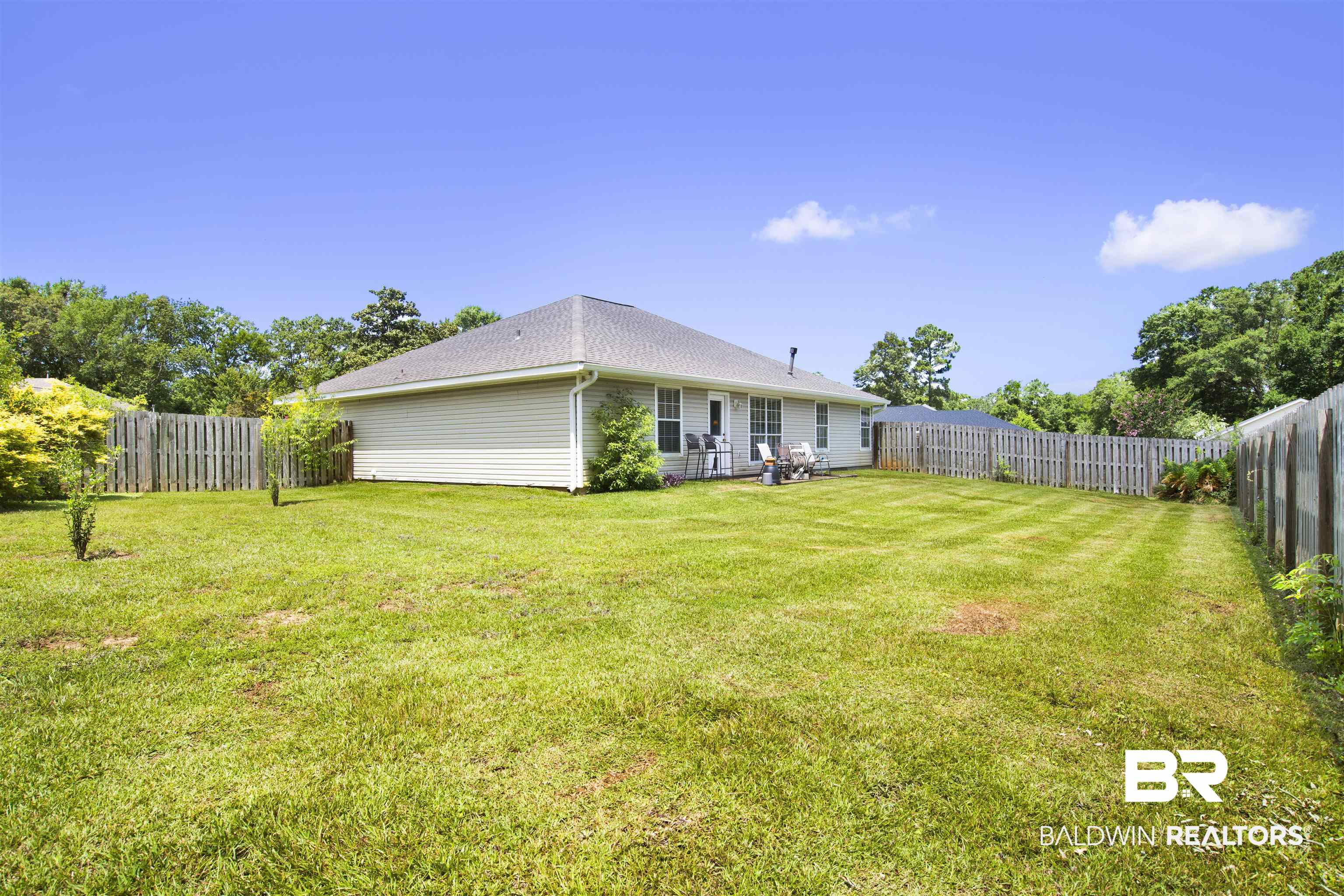29153 Canterbury Road Daphne, AL 36526 - Photo 22 of 24 Large Back Yard