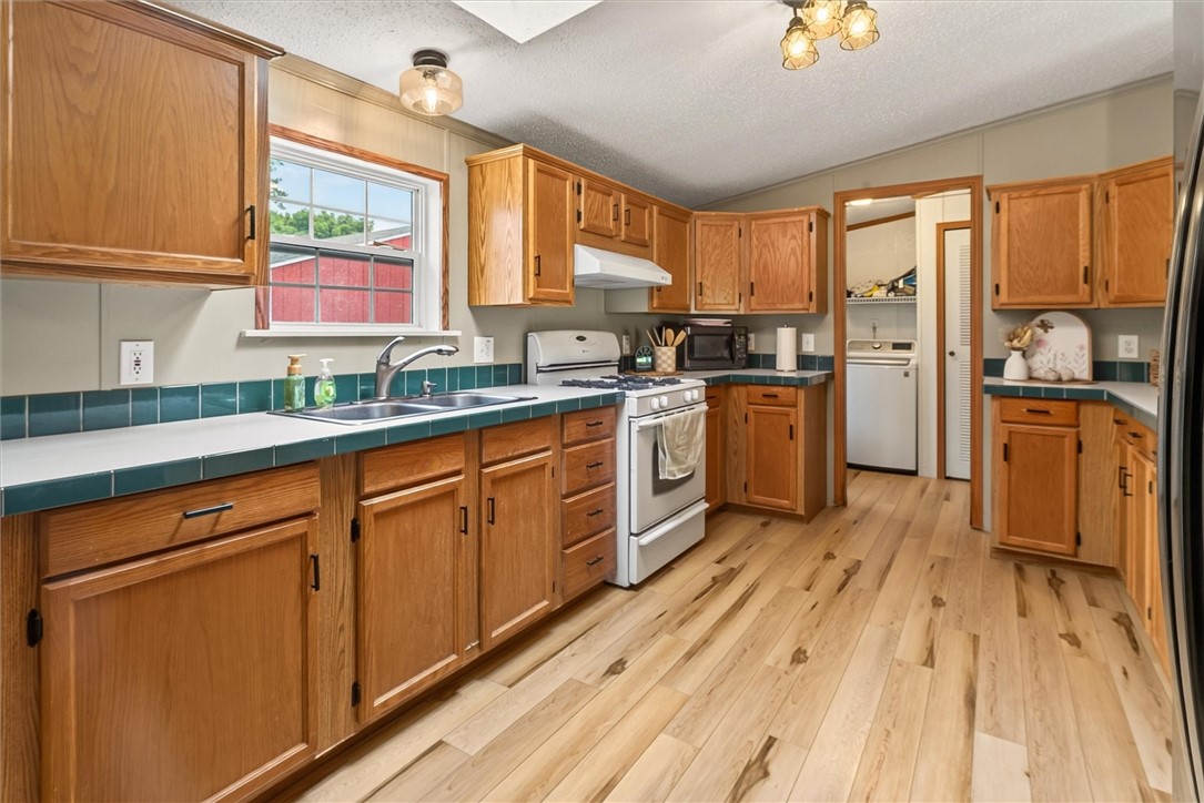 1899 Shuler Road Lyons, NY 14489 - Photo 21 of 34