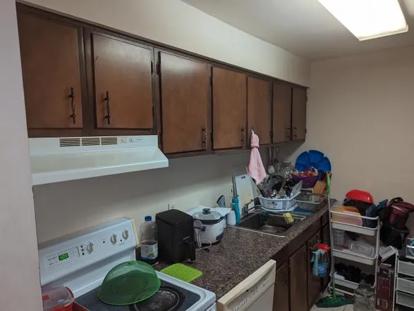 $245,000 | 415 Christopher Avenue, Gaithersburg, MD 20877