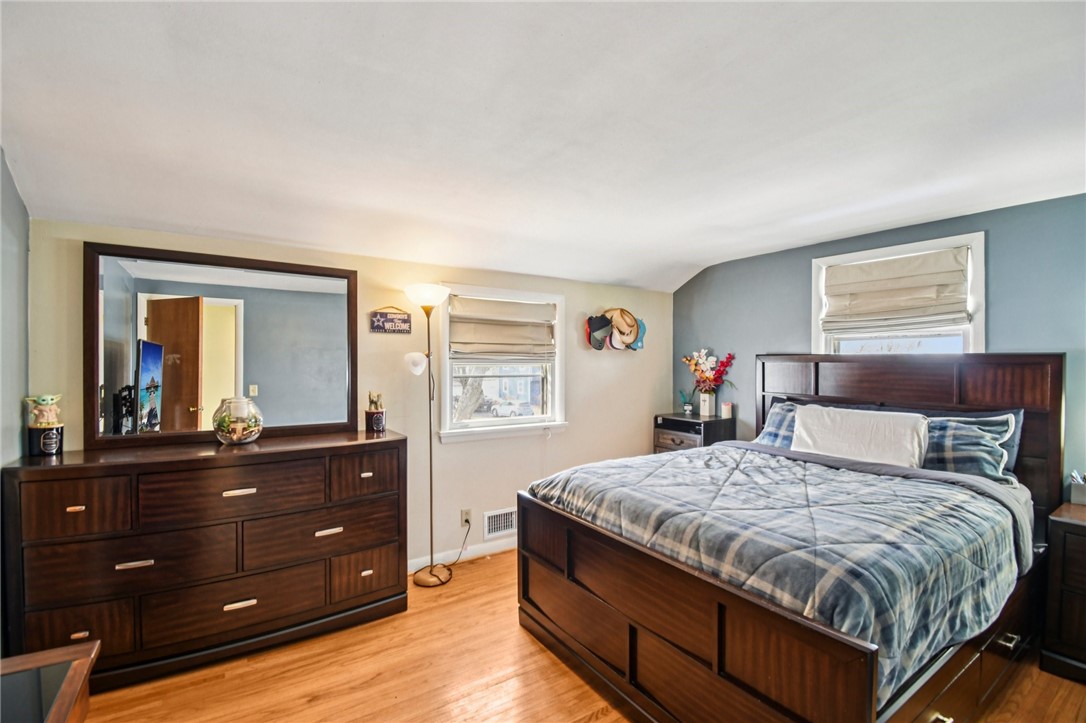 316 Coolidge Road Irondequoit, NY 14622 - Photo 16 of 37