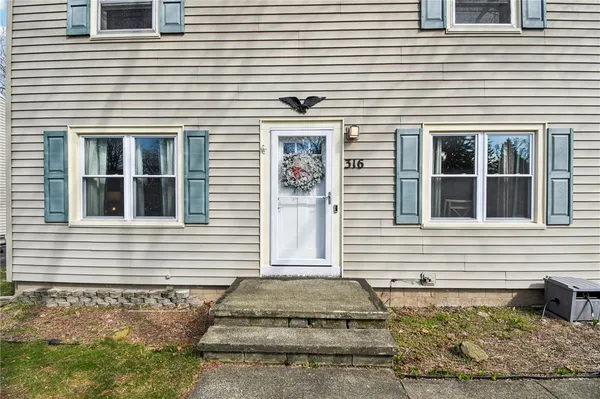 $199,000 | 316 Coolidge Road, Irondequoit, NY 14622