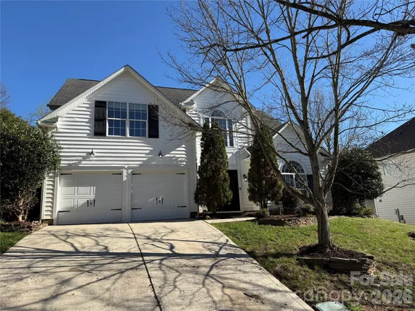 $749,900 | 20307 Southshore Drive, Cornelius, NC 28031