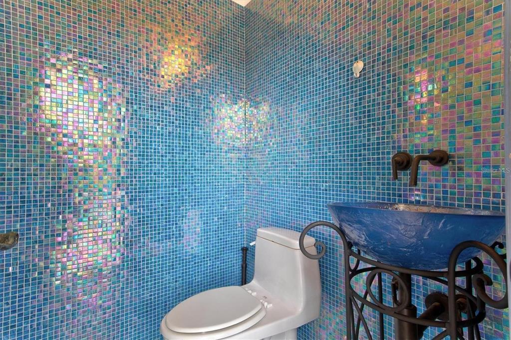 7217 Churston Lane University Park, FL 34201 - Photo 34 of 60 a bathroom with a toilet and a sink