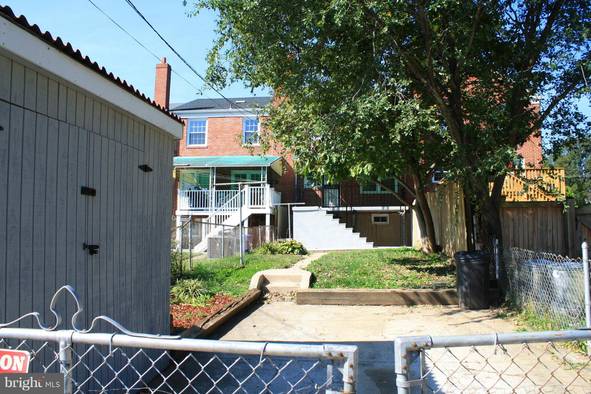 8507 Pleasant Plains Road Towson, MD 21286 - Photo 28 of 30 Exterior (Rear)