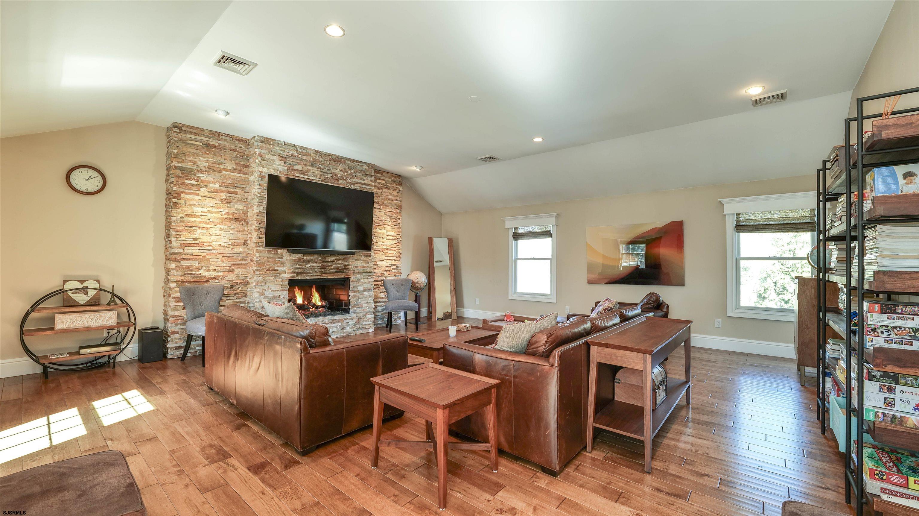 10 Sunset Avenue Linwood, NJ 08221 - Photo 15 of 55