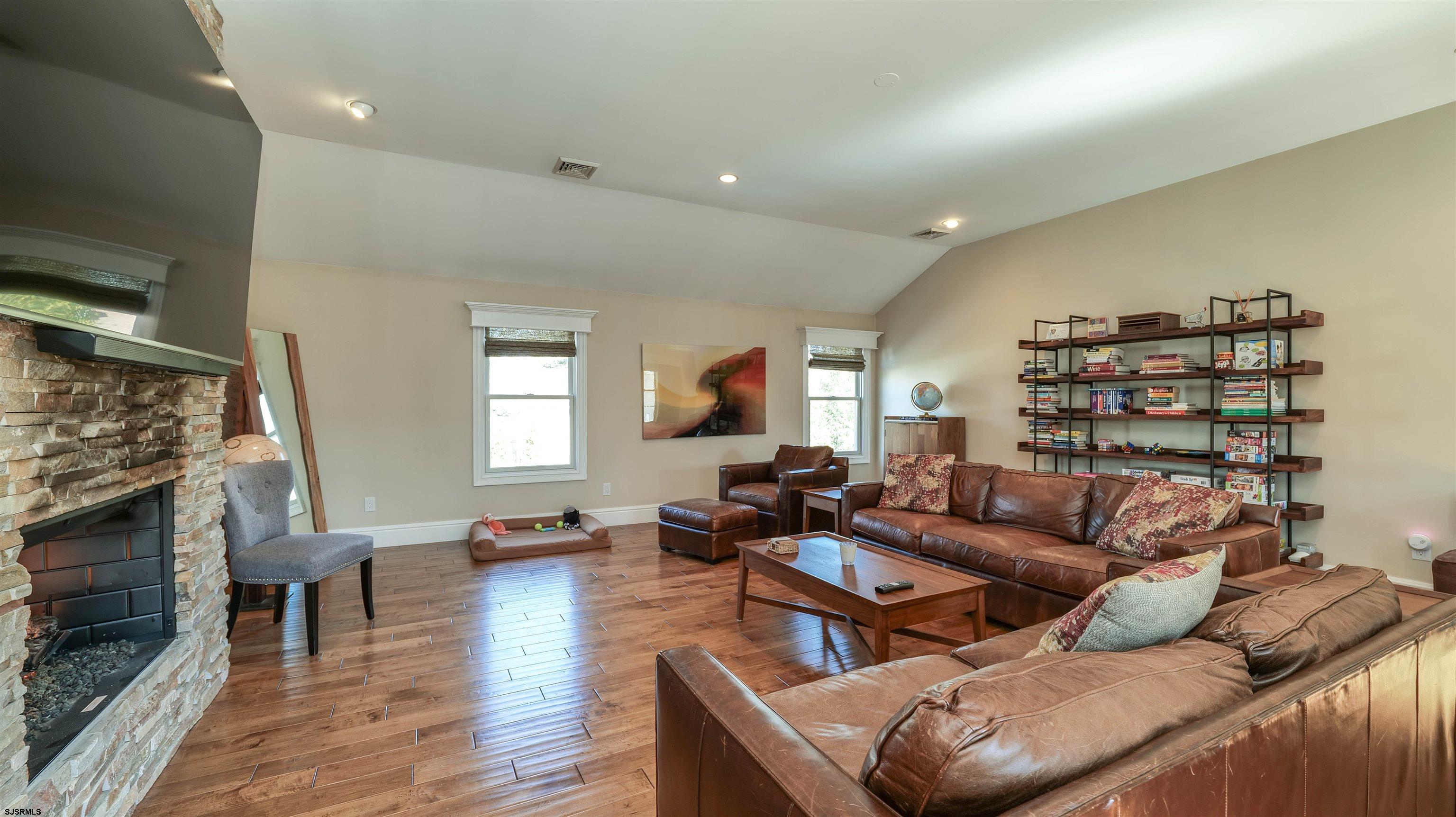 10 Sunset Avenue Linwood, NJ 08221 - Photo 16 of 55