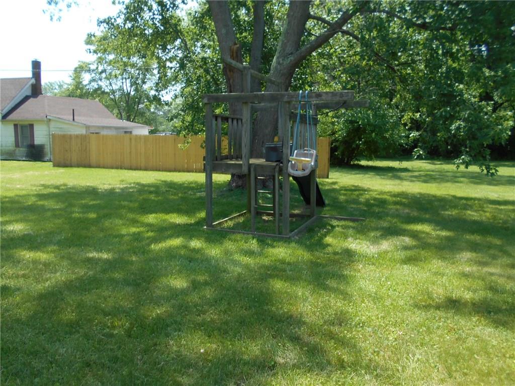 6116 Cooper Road Indianapolis, IN 46228 - Photo 3 of 25 Gallery Image 3