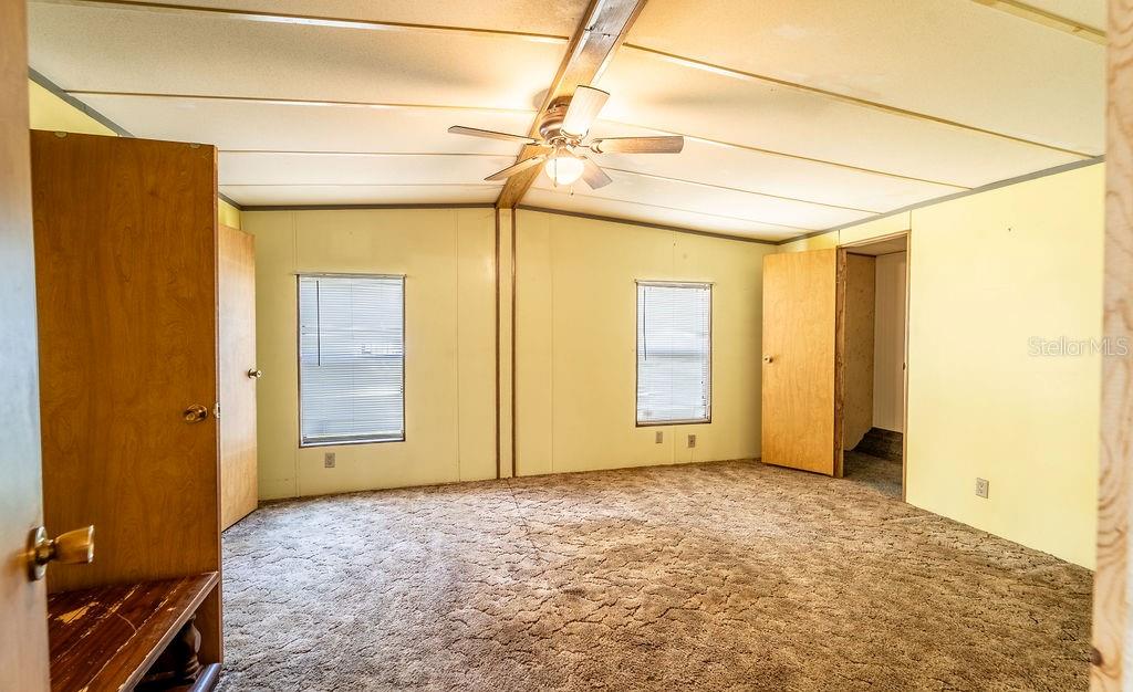 24031 Armadillo Road Astor, FL 32102 - Photo 19 of 43 a view of an empty room