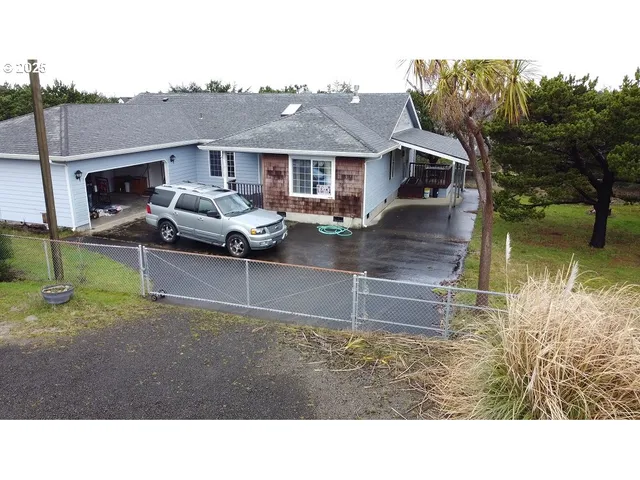 $400,000 | 31205 I Street, Ocean Park, WA 98640