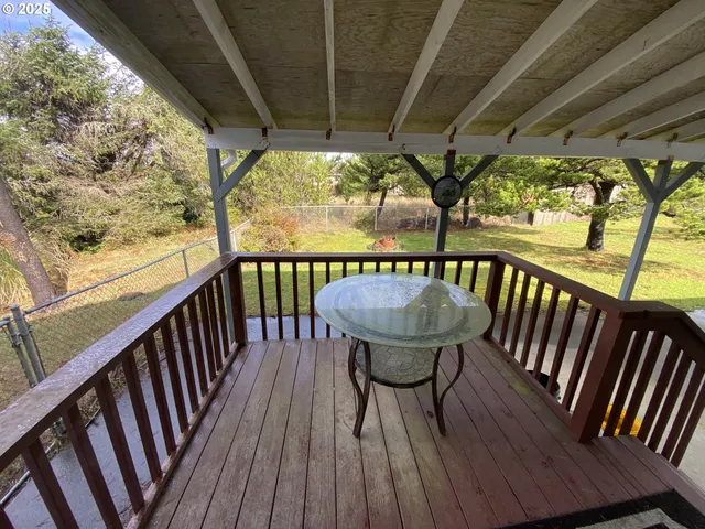 $400,000 | 31205 I Street, Ocean Park, WA 98640