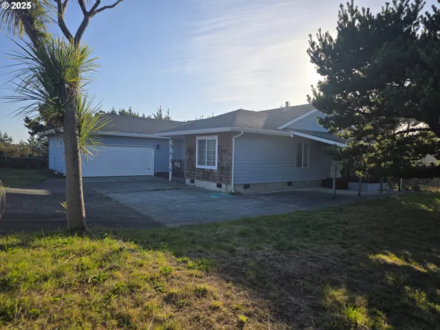 $400,000 | 31205 I Street, Ocean Park, WA 98640