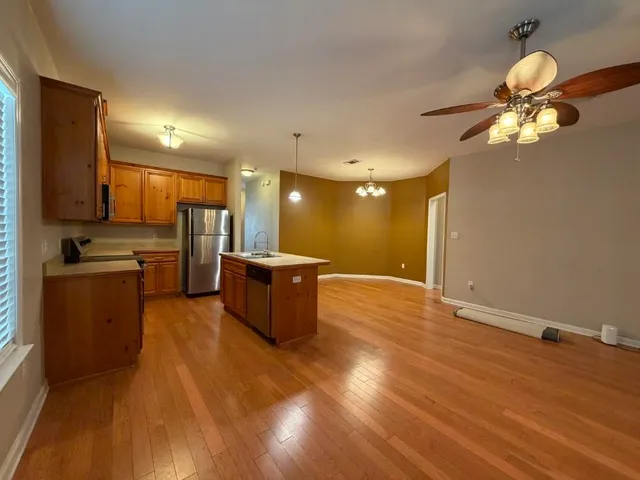 $250,000 | 990 Crawfordville Trace, Tallahassee, FL 32305