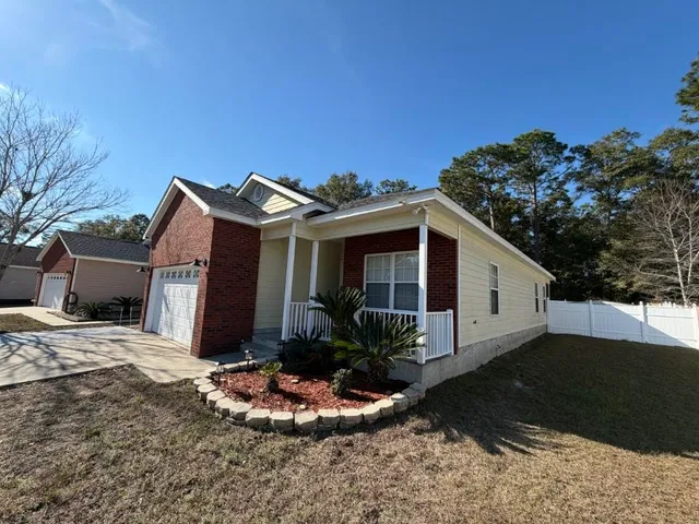 $250,000 | 990 Crawfordville Trace, Tallahassee, FL 32305