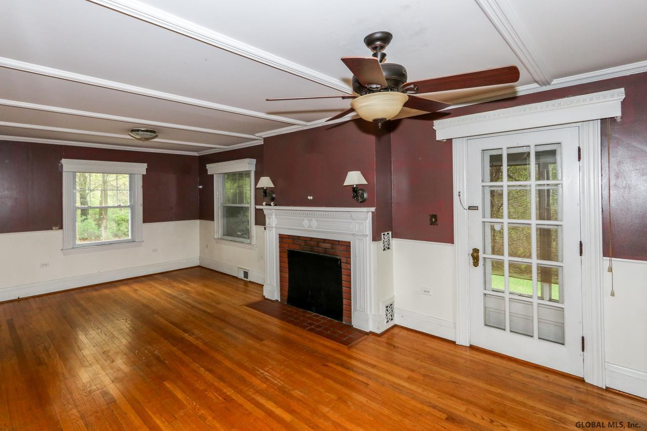 257 Fort Edward Road Moreau, NY 12828 - Photo 3 of 25 Photo 3