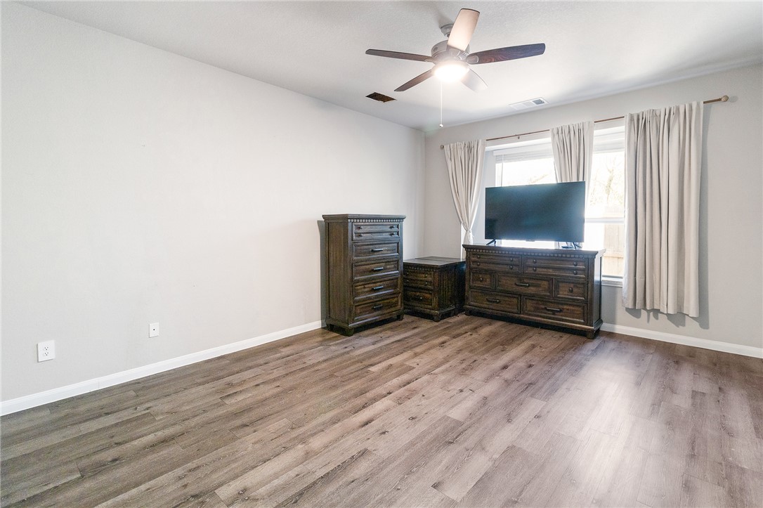 5791 Cerrillos Drive Bryan, TX 77807 - Photo 9 of 31