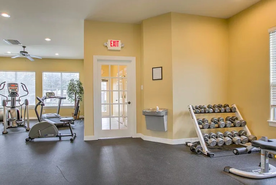1900 Scofield Ridge Parkway, Unit 4801 Austin, TX 78727 - Photo 14 of 15 a view of a room with gym equipment