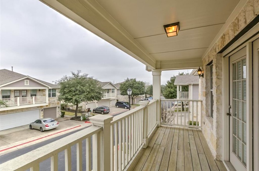 1900 Scofield Ridge Parkway, Unit 4801 Austin, TX 78727 - Photo 5 of 15 a view of balcony with furniture