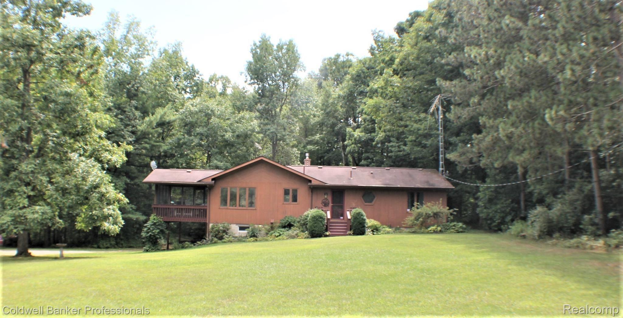2321 Vernor Road Lapeer, MI 48446 - Photo 1 of 30 Welcome Home!