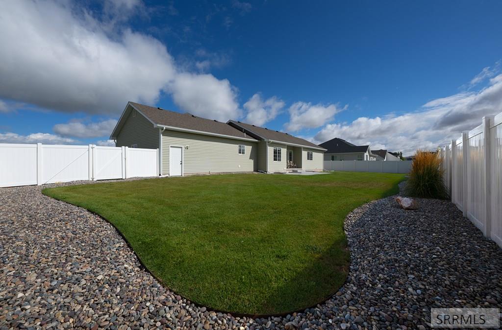 4922 Torcello Drive Ammon, ID 83401 - Photo 48 of 50 Back Yard