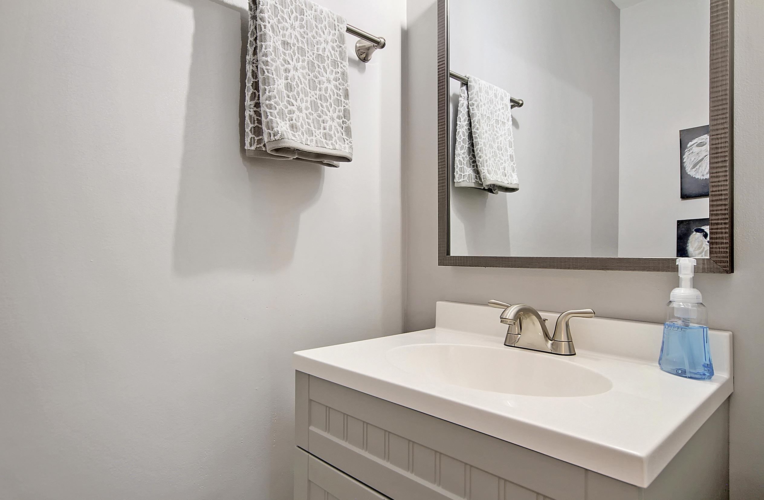 2979 Foxhall Road Charleston, SC 29414 - Photo 19 of 38 CREM_2979 Foxhall_009