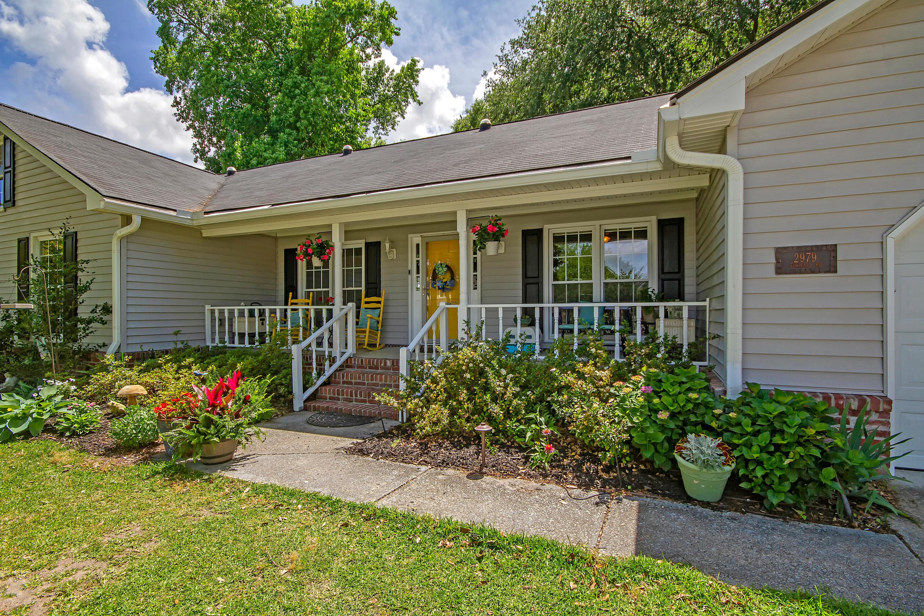 2979 Foxhall Road Charleston, SC 29414 - Photo 3 of 38 CREM_2979 Foxhall_004