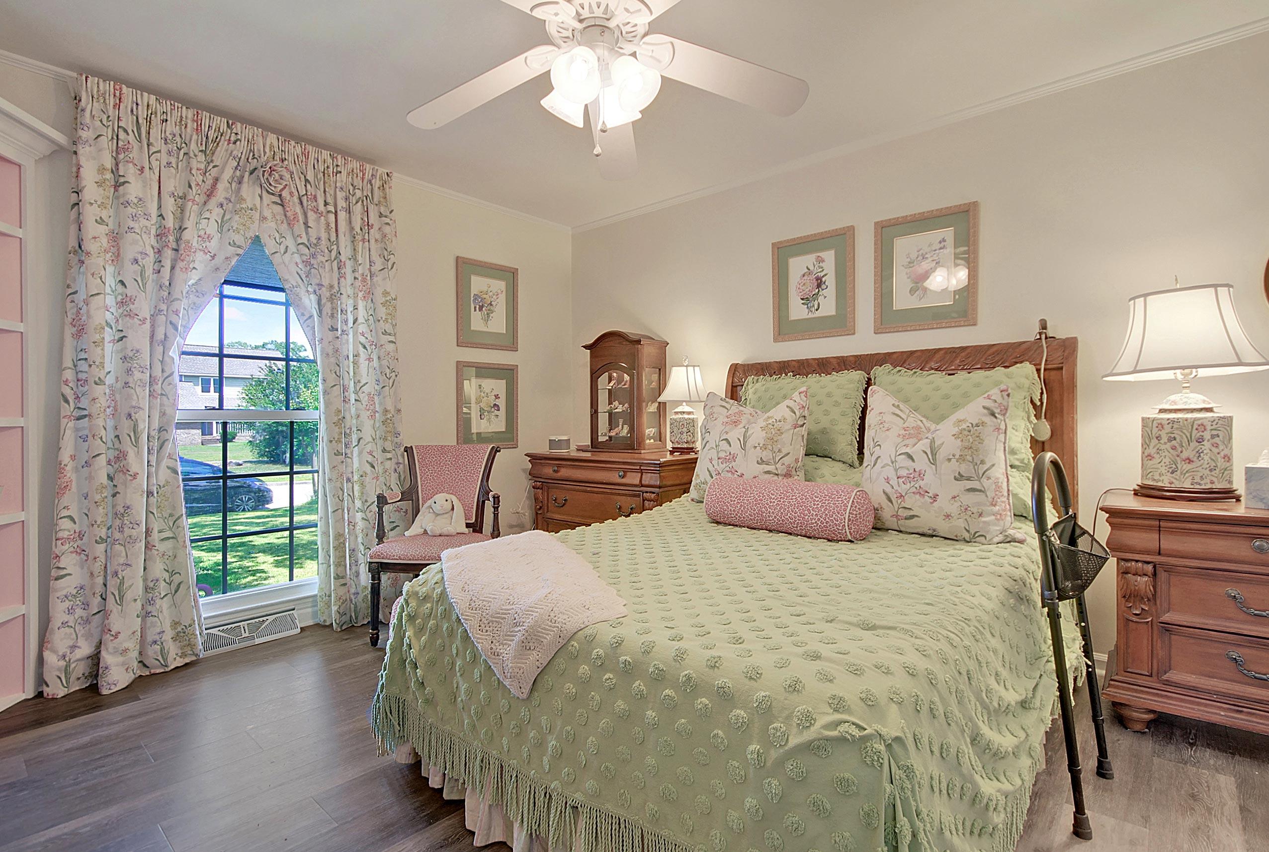 2979 Foxhall Road Charleston, SC 29414 - Photo 25 of 38 CREM_2979 Foxhall_016