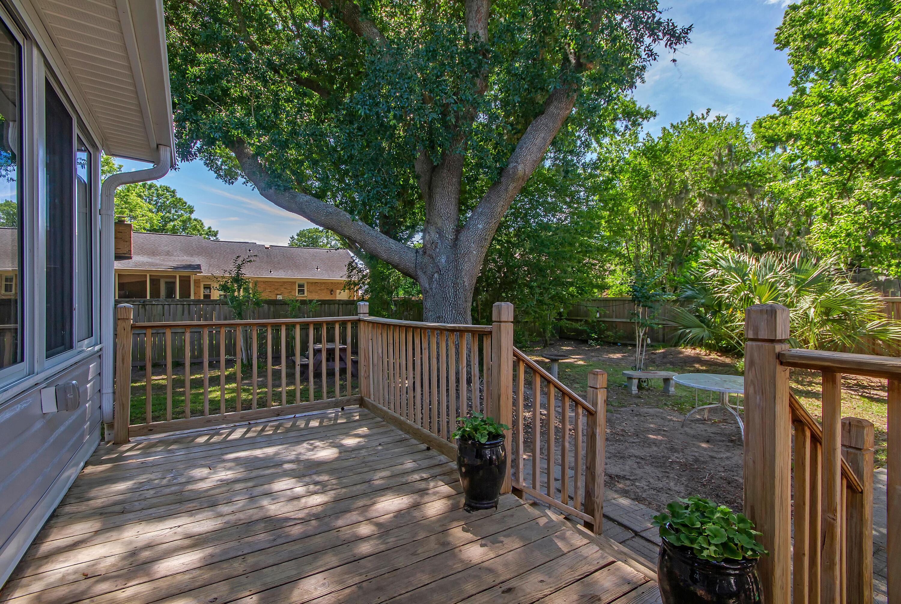 2979 Foxhall Road Charleston, SC 29414 - Photo 33 of 38 CREM_2979 Foxhall_035