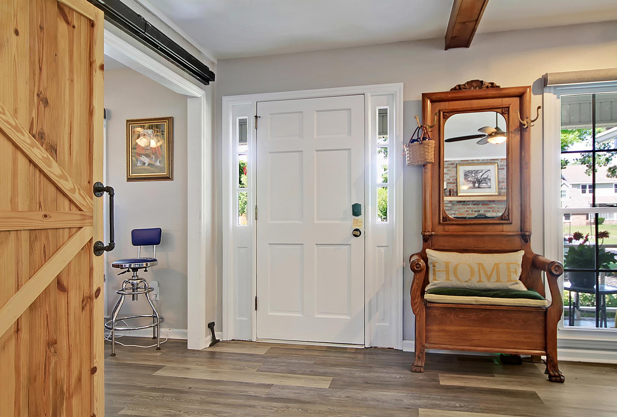 2979 Foxhall Road Charleston, SC 29414 - Photo 5 of 38 CREM_2979 Foxhall_032