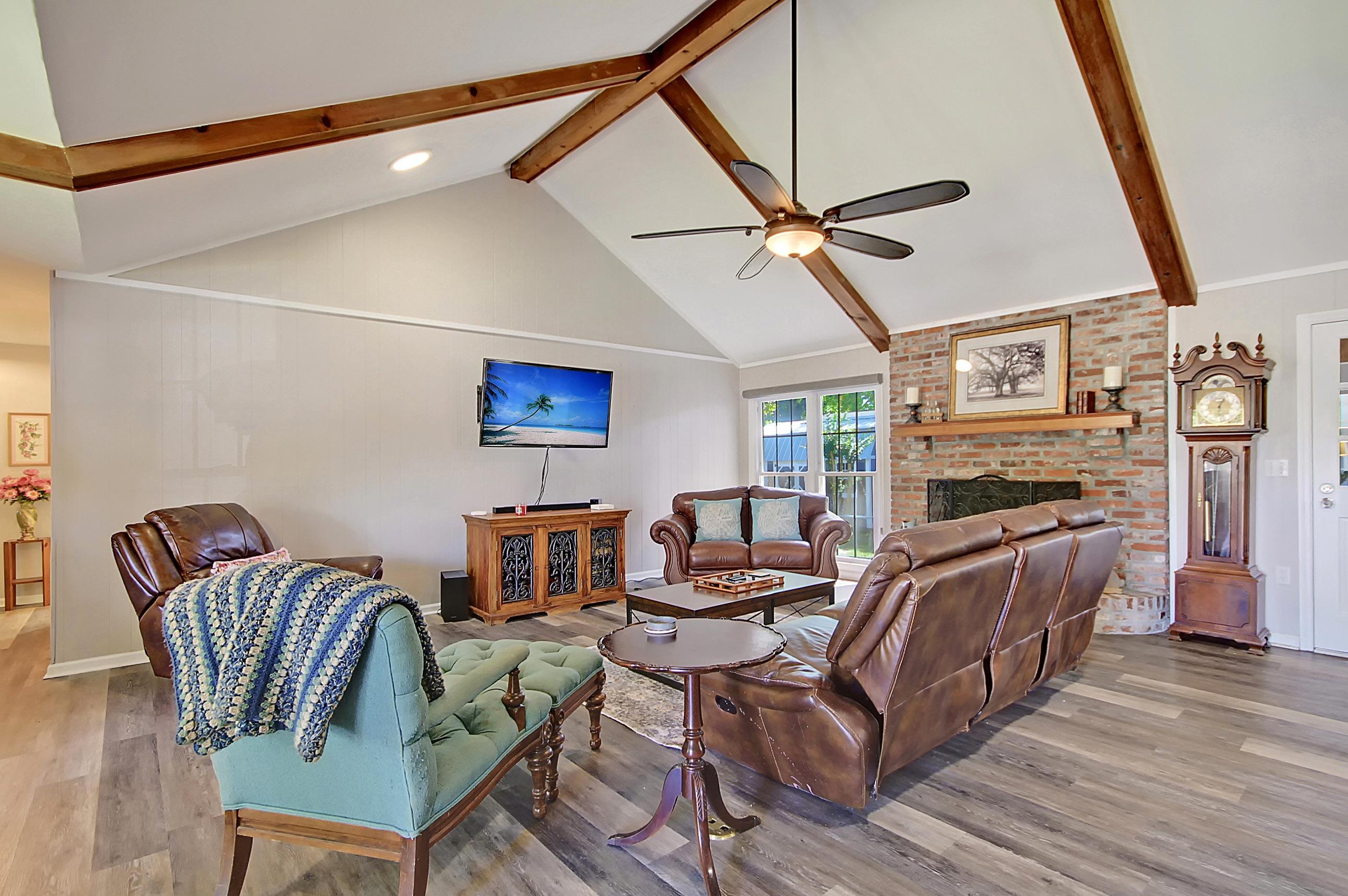 2979 Foxhall Road Charleston, SC 29414 - Photo 6 of 38 CREM_2979 Foxhall_028