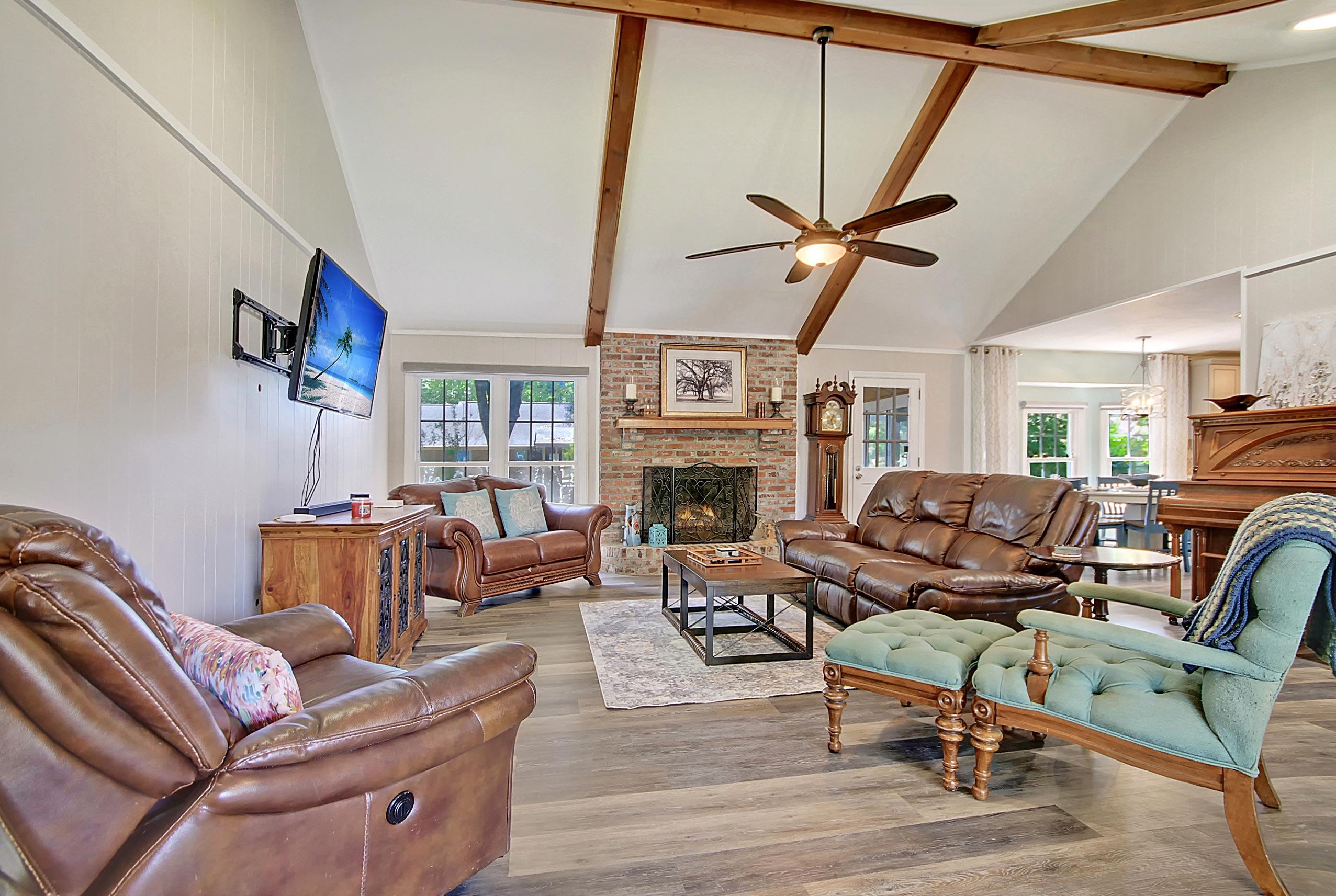 2979 Foxhall Road Charleston, SC 29414 - Photo 8 of 38 CREM_2979 Foxhall_030