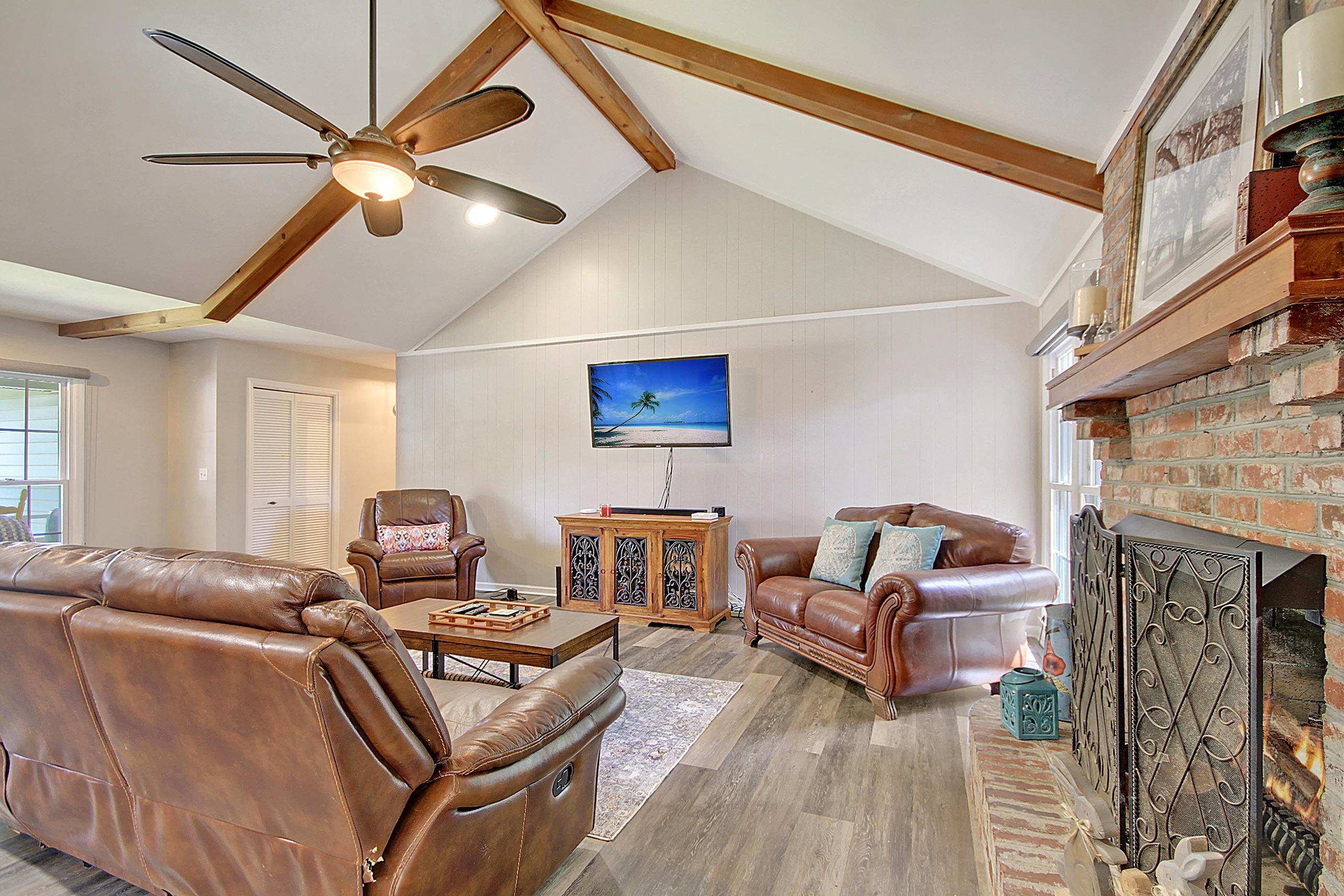 2979 Foxhall Road Charleston, SC 29414 - Photo 9 of 38 CREM_2979 Foxhall_029