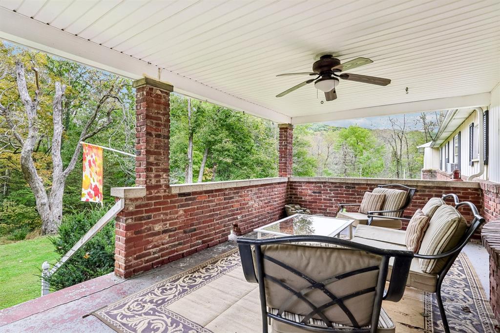 1164 Martin Road Clarksburg, PA 15725 - Photo 5 of 50 Gallery Image 5