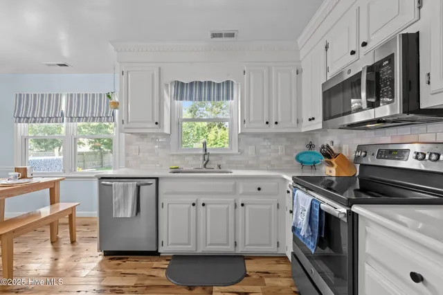 $445,000 | 116 Kings Way, Moyock, NC 27958