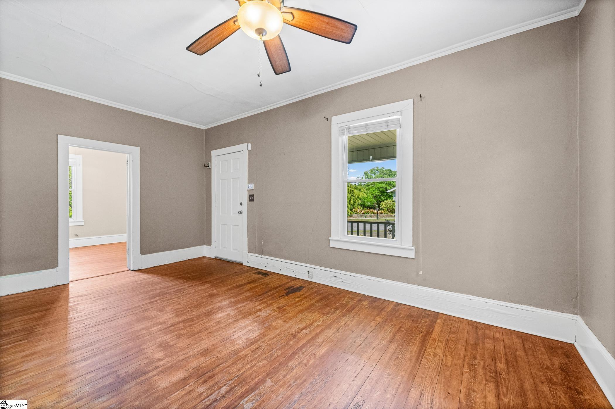 121 Ebaugh Avenue Greenville, SC 29607 - Photo 12 of 29