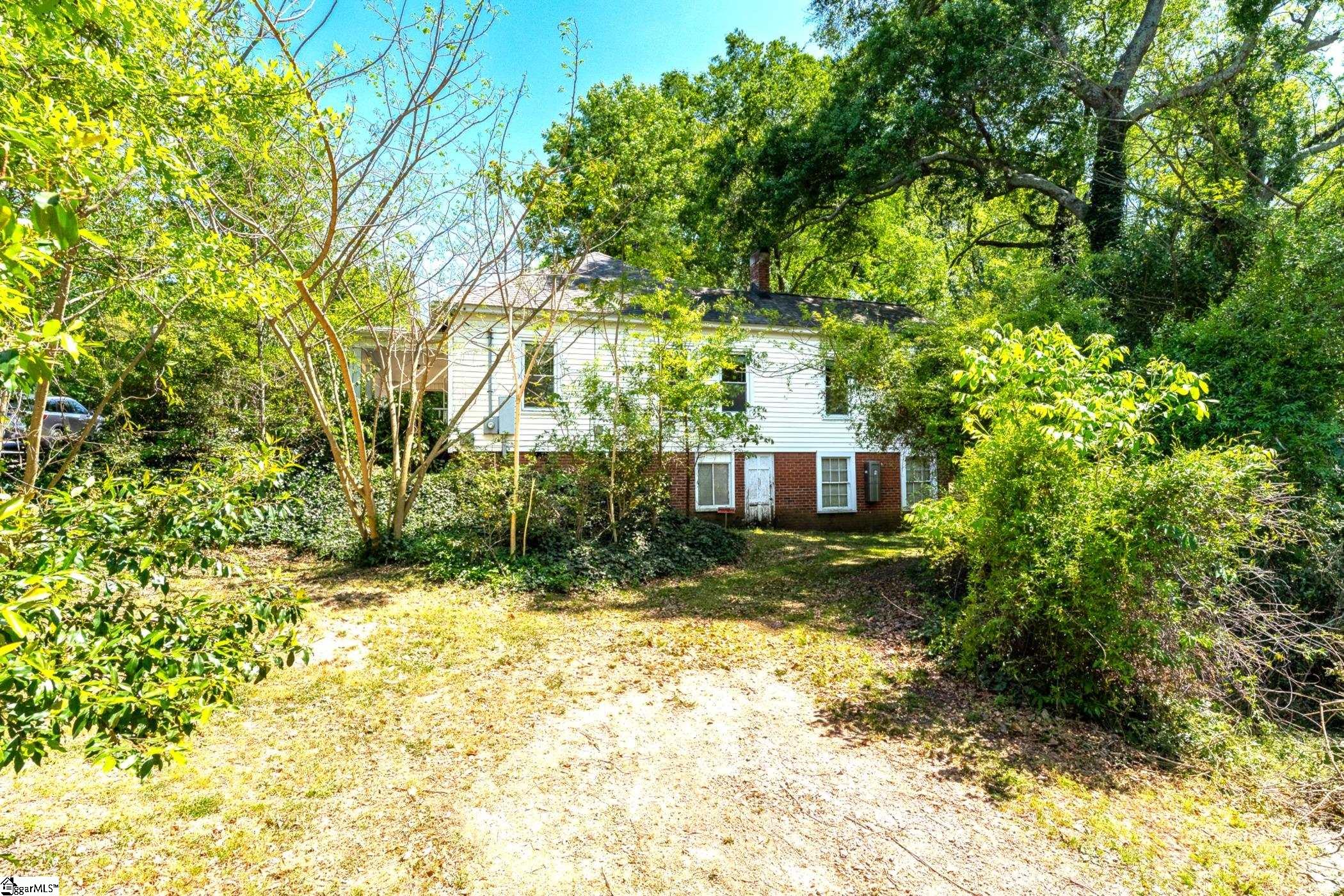 121 Ebaugh Avenue Greenville, SC 29607 - Photo 8 of 29