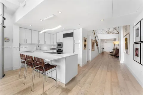 $5,290,000 | 6899 Collins Avenue, Unit 403, Miami Beach, FL 33141