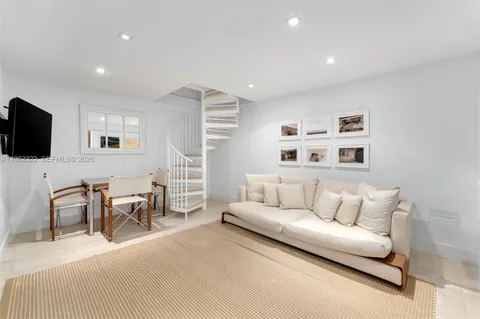 $5,290,000 | 6899 Collins Avenue, Unit 403, Miami Beach, FL 33141