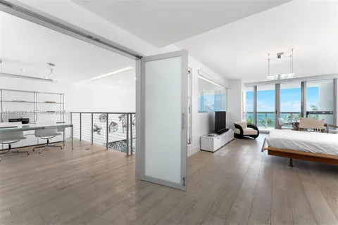 $5,290,000 | 6899 Collins Avenue, Unit 403, Miami Beach, FL 33141