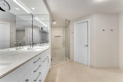 $5,290,000 | 6899 Collins Avenue, Unit 403, Miami Beach, FL 33141