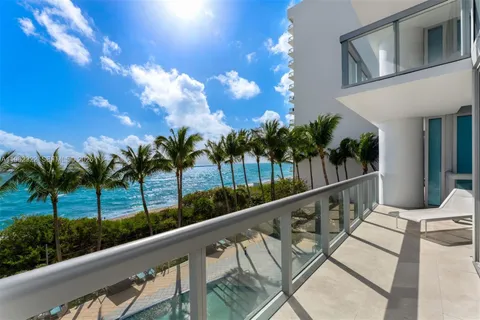 $5,290,000 | 6899 Collins Avenue, Unit 403, Miami Beach, FL 33141