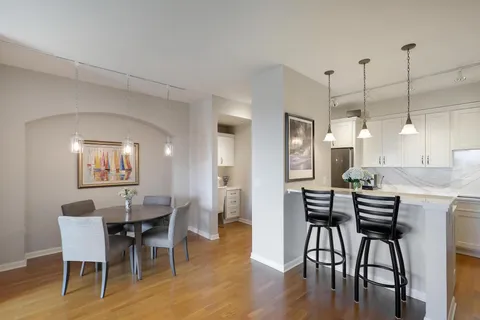 $369,900 | 500 East Grant Street, Unit 707, Minneapolis, MN 55404