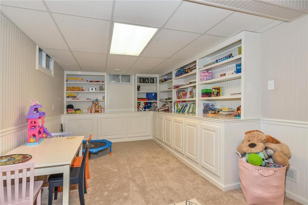 1240 Ridge Road Carmel, IN 46033 - Photo 21 of 32 Gallery Image 21