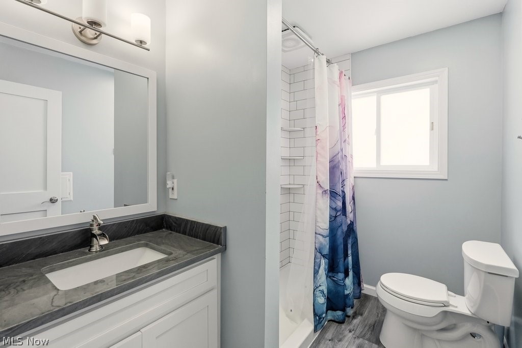 4790 West Sprague Road Parma, OH 44134 - Photo 28 of 47 updated main bath