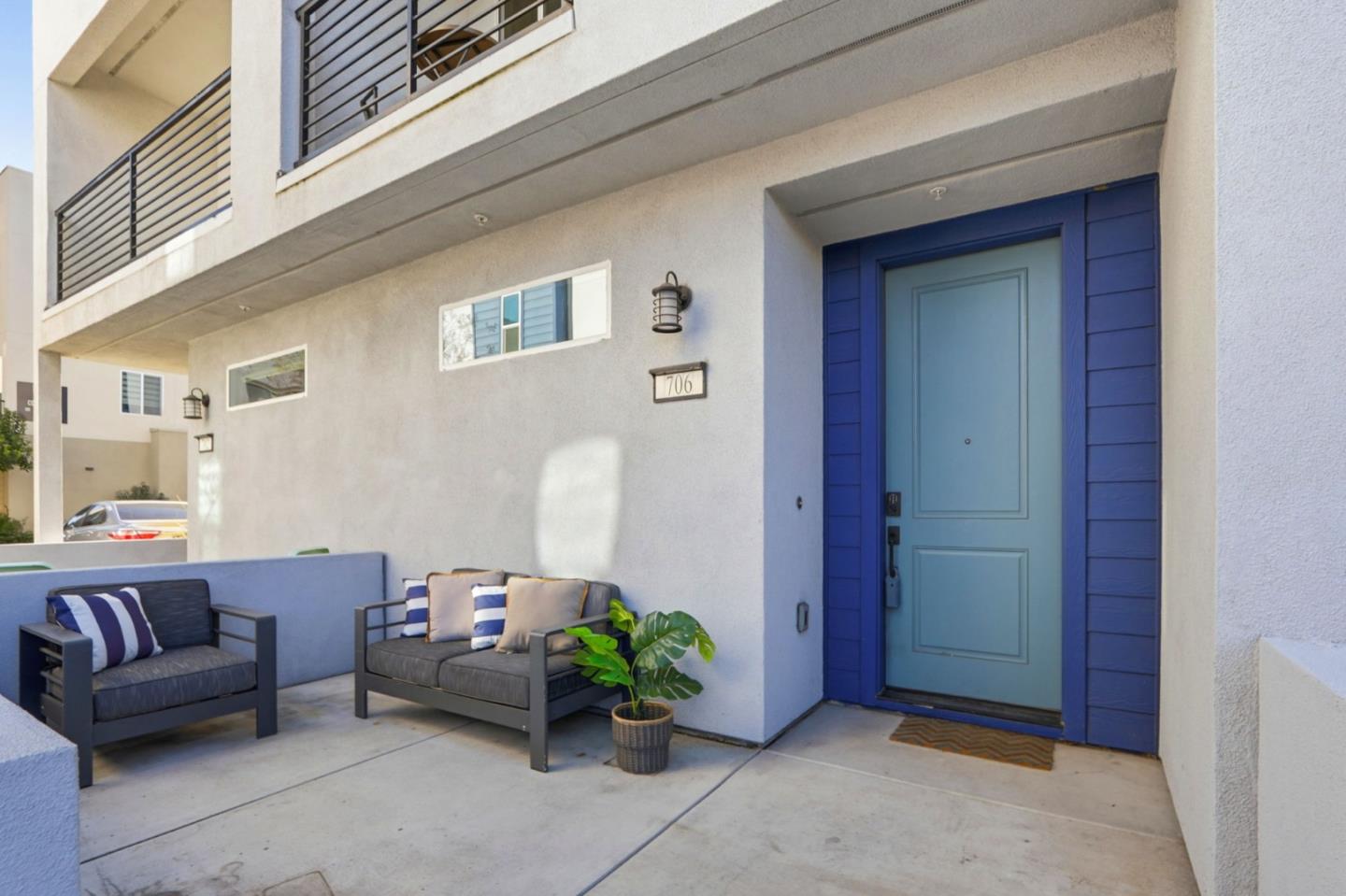 706 Fruit Ranch Loop San Jose, CA 95133 - Photo 2 of 43