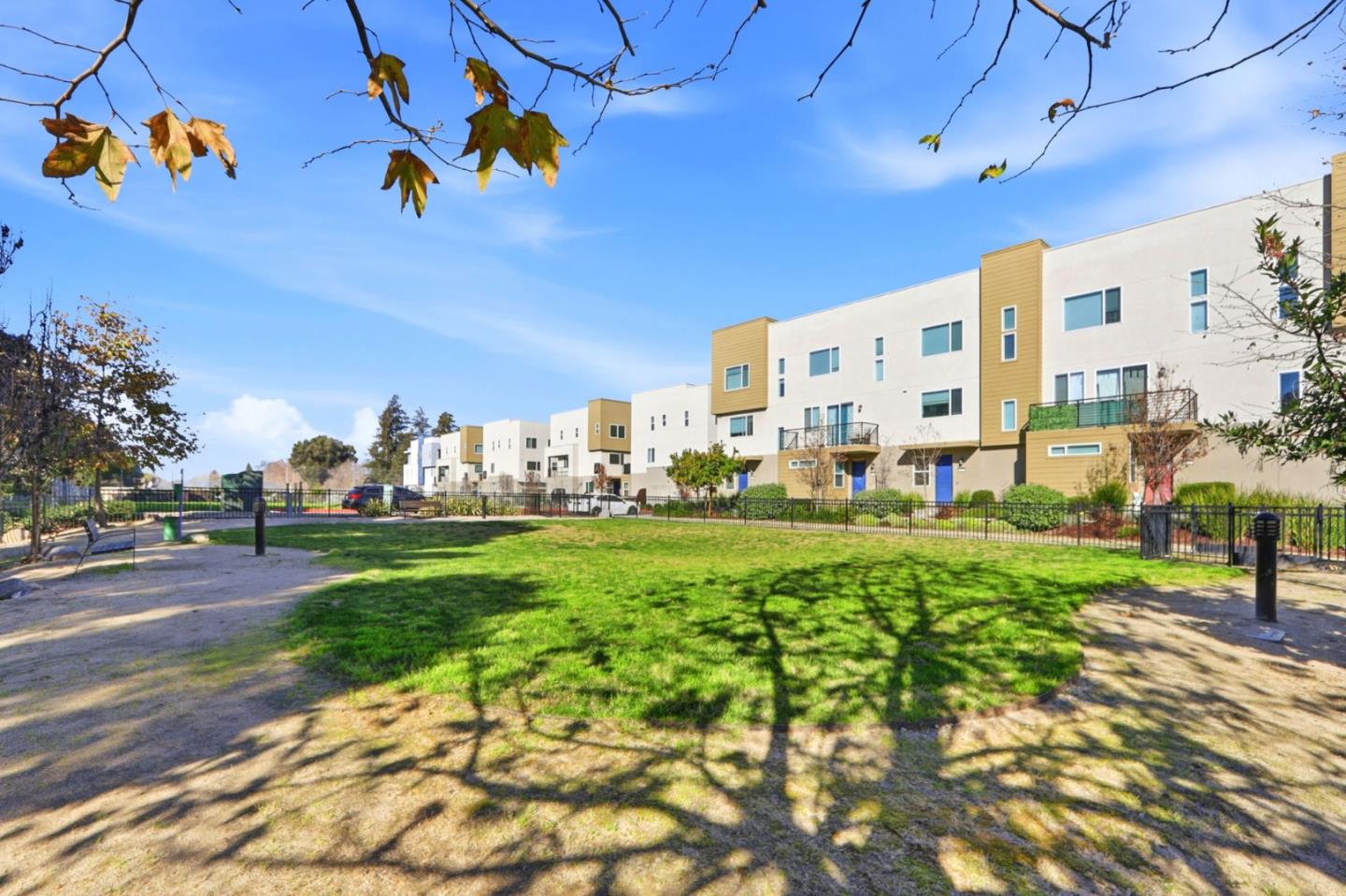 706 Fruit Ranch Loop San Jose, CA 95133 - Photo 35 of 43