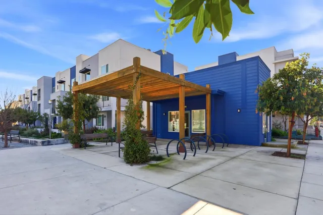 $1,100,000 | 706 Fruit Ranch Loop, San Jose, CA 95133