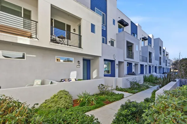 $1,100,000 | 706 Fruit Ranch Loop, San Jose, CA 95133